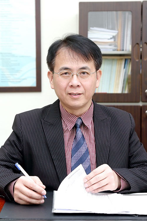 銘傳大學 李選士