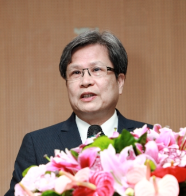 國立臺北大學 李承嘉